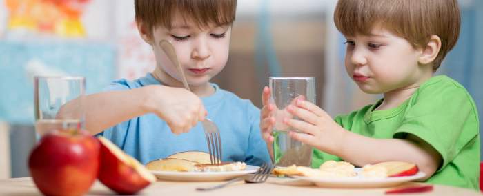 Kinder sollten auf ihre Ernährung achten